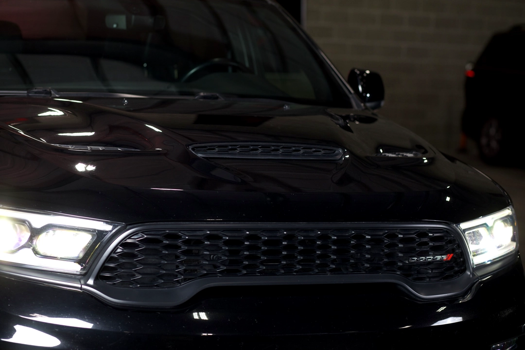 Dodge Durango R/T Power & Big SUV Space. Book now!